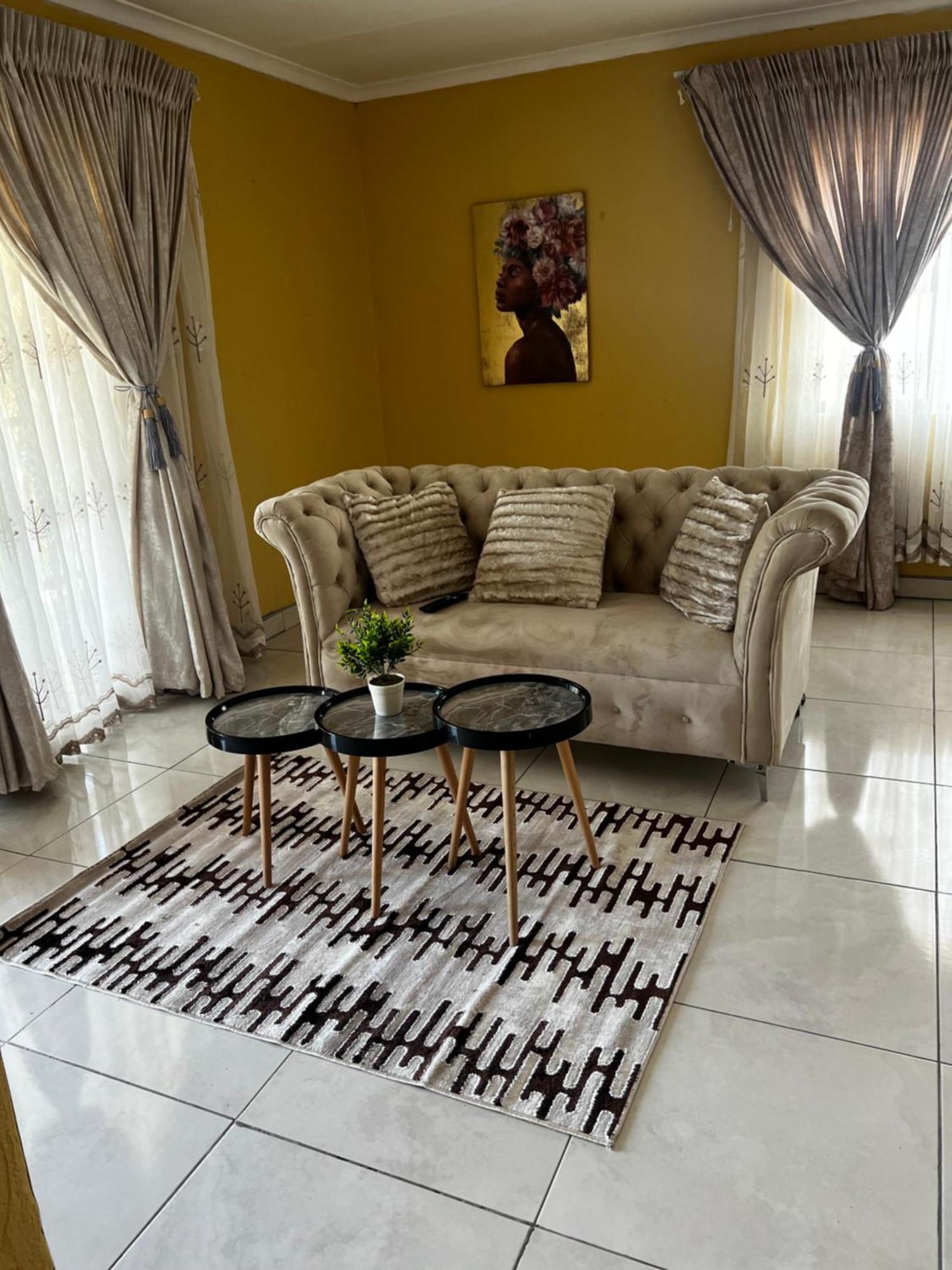 Nkguesthouse ليديسميث المظهر الخارجي الصورة